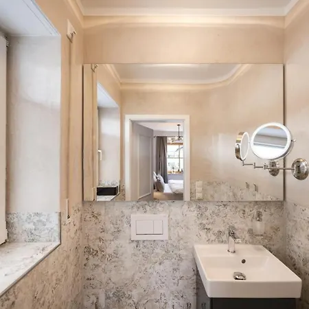 14 Mit Infrarotkabine * جارمش بارتنكيرشن