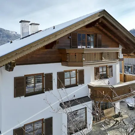 14 Mit Infrarotkabine *