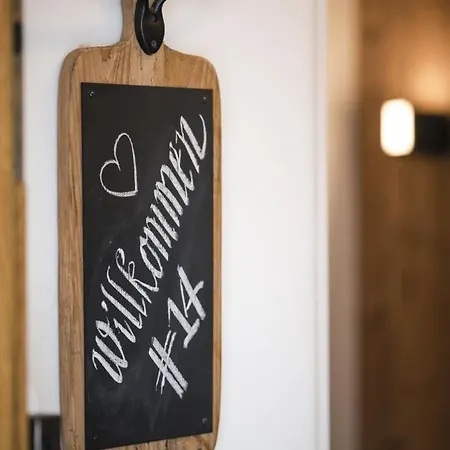 14 Mit Infrarotkabine