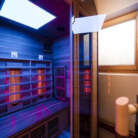 14 Mit Infrarotkabine Vakantiehuis